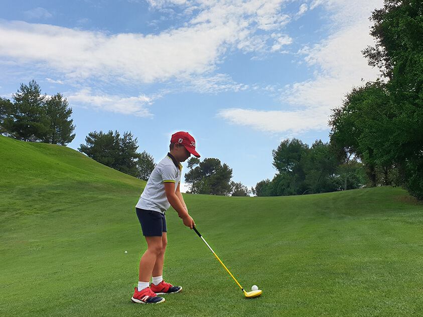 Ecole Junior pour enfants golfeurs 